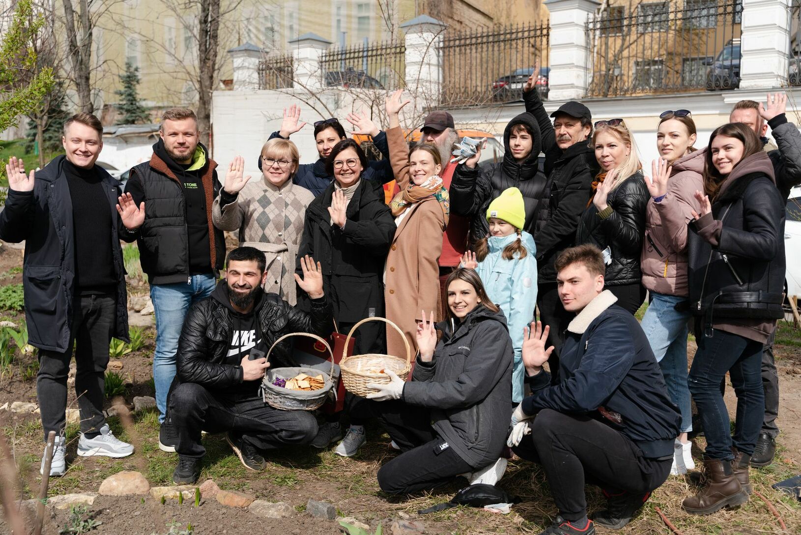 СУББОТНИК С СОВРЕМЕННИКОМ