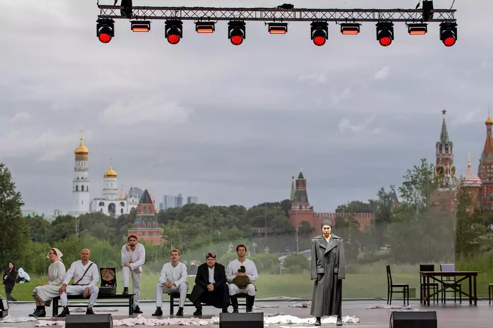 «Небылица. История необыкновенной любви» в парке «Зарядье»