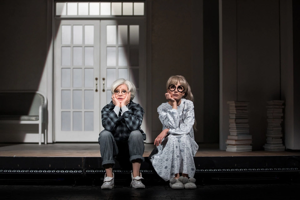 ЗАМЕНА СПЕКТАКЛЯ «СОБРАНИЕ СОЧИНЕНИЙ» 8 НОЯБРЯ