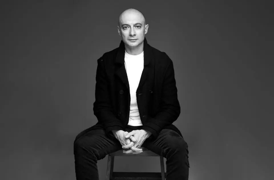 Новый исполнитель в спектакле «Папа»