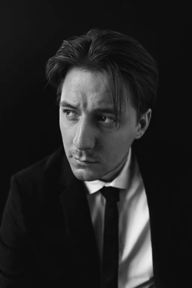 Степан Азарян, Артист