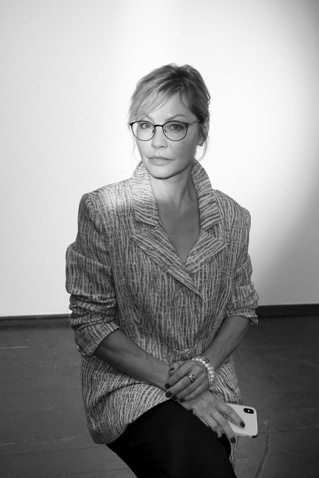 Порнографиялық колготки мен трусикалардың фотосуреттері