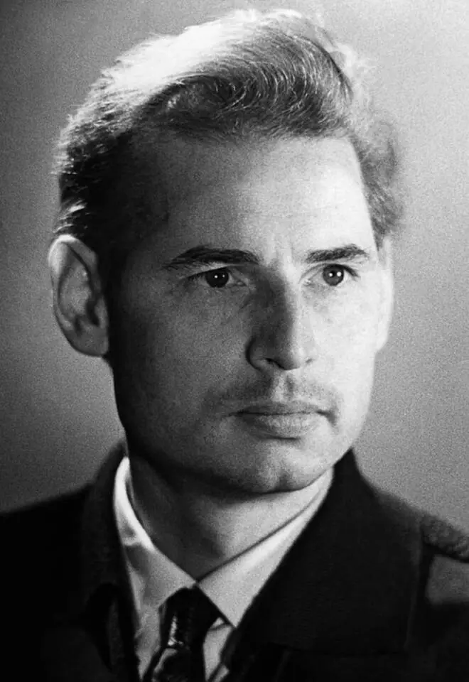Анатолий Адоскин, Артист