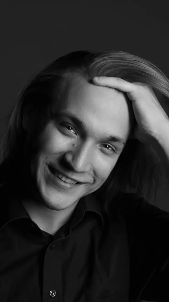Илья Обухов. Фото персоны
