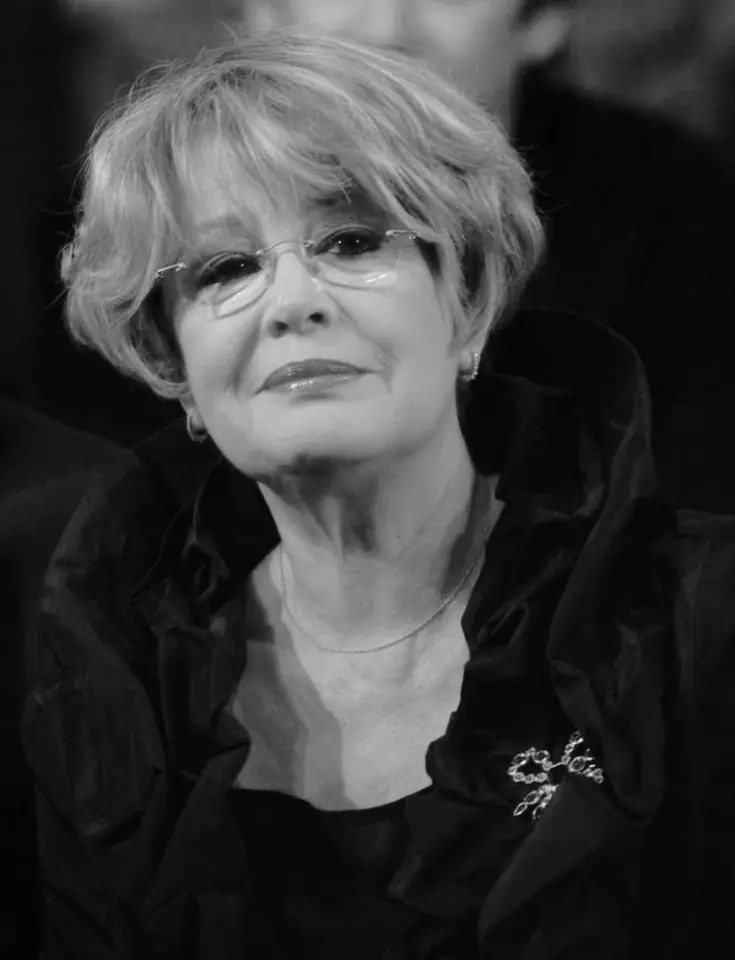 Марина Неёлова, Актриса